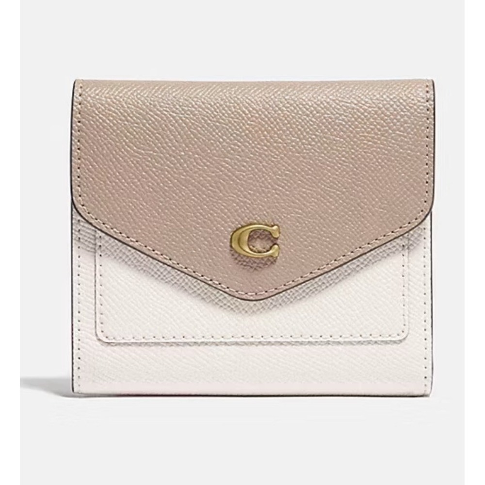 Coach Wyn‎ Small Wallet In Colorblock C2619 Chalk Taupe Multi